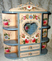 Mini Heart Schrank with Shelves